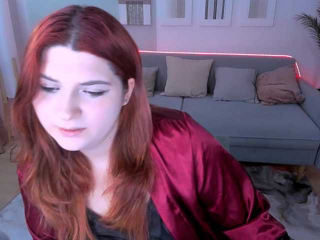 Milenafiery live cam on BongaCams