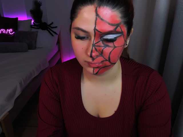 Milenafiery live cam on BongaCams