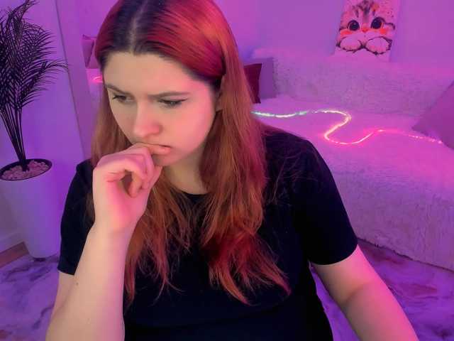 Milenafiery live cam on BongaCams