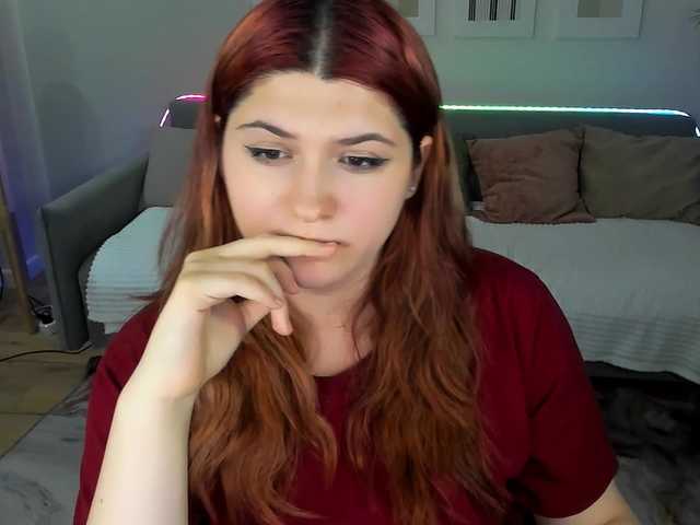 Milenafiery live cam on BongaCams