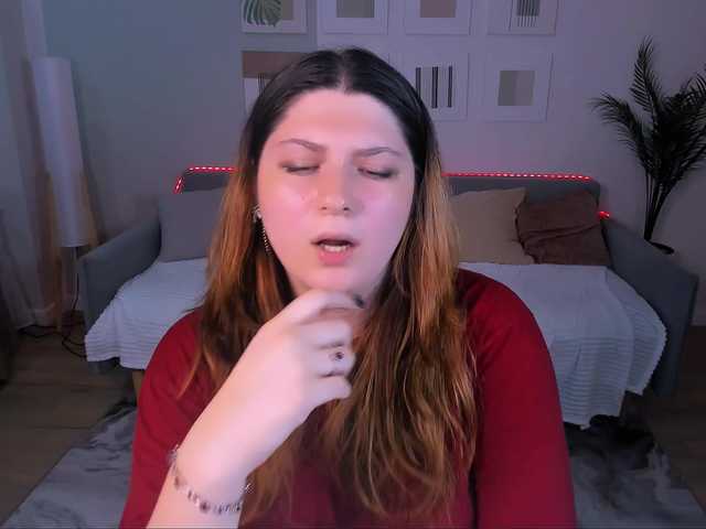 Milenafiery live cam on BongaCams