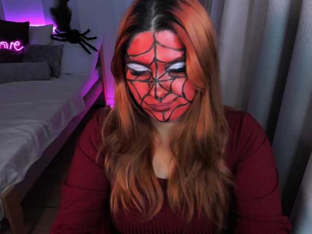 Milenafiery live cam on BongaCams