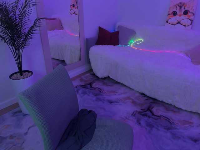 Milenafiery live cam on BongaCams