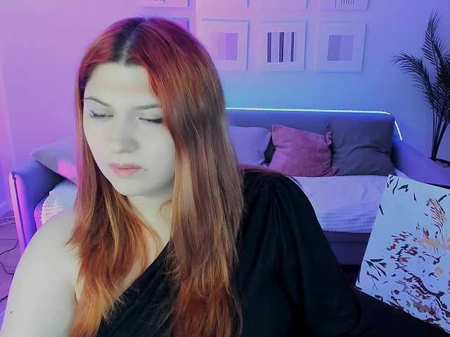 Milenafiery live cam on BongaCams