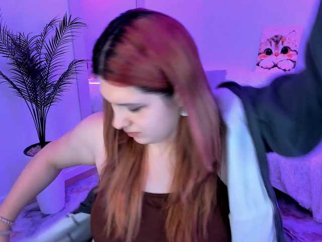 Milenafiery live cam on BongaCams