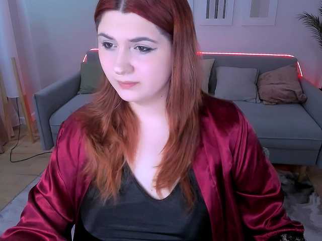 Milenafiery live cam on BongaCams