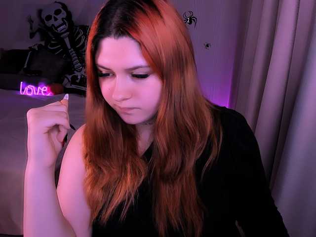 Milenafiery live cam preview