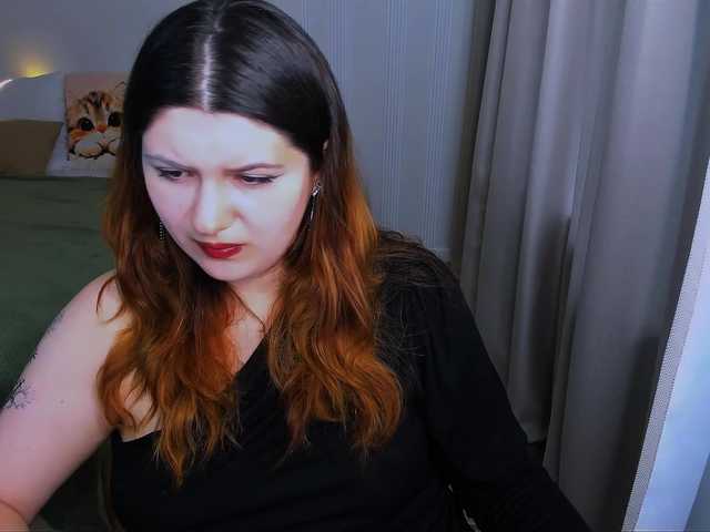 Milenafiery live webcam show