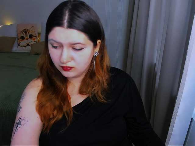 Milenafiery live webcam show