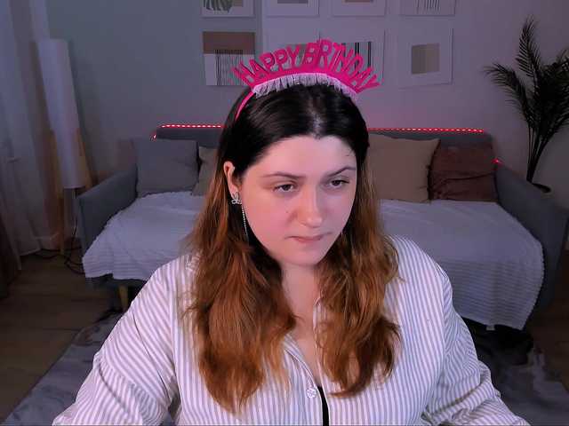 Milenafiery live cam on BongaCams