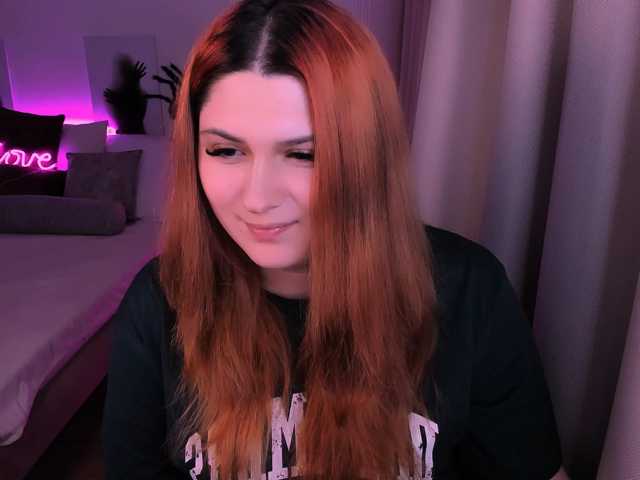 Milenafiery live cam on BongaCams