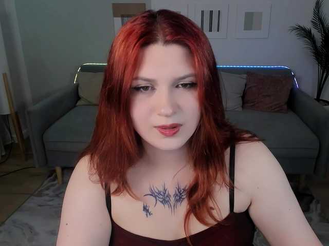 Milenafiery live cam on BongaCams