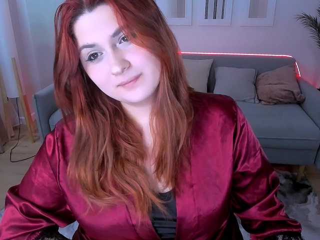 Milenafiery live cam on BongaCams
