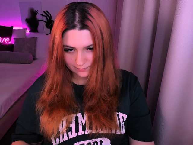 Milenafiery live cam on BongaCams