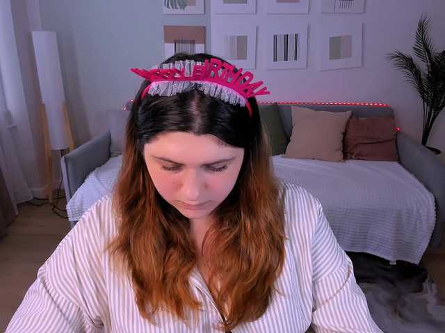 Milenafiery live cam on BongaCams