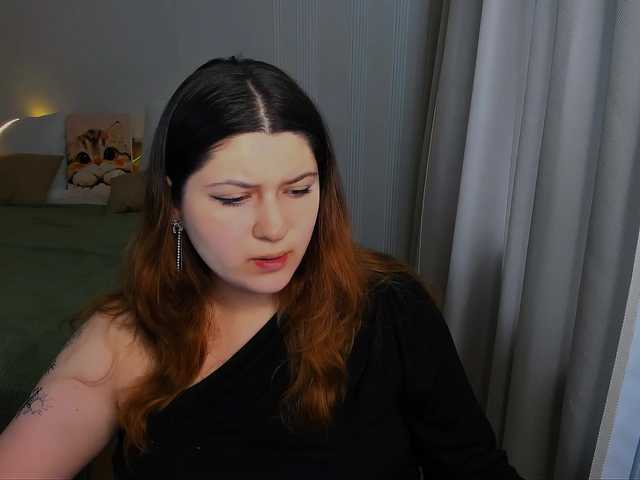 Milenafiery live cam on BongaCams