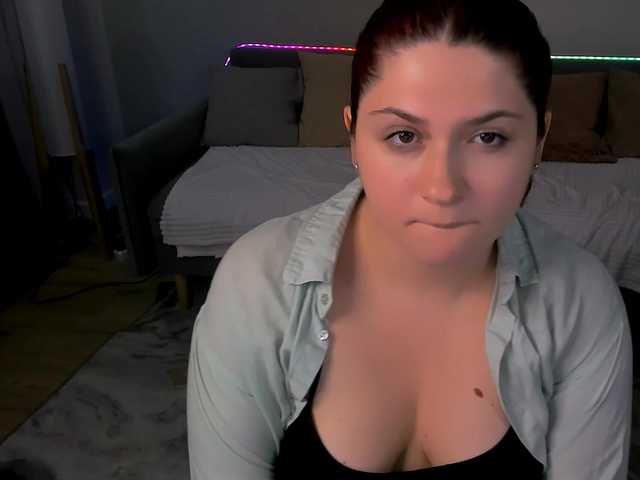 Milenafiery live cam on BongaCams