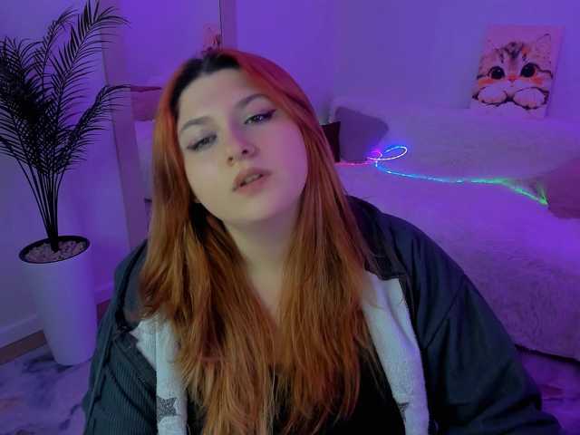 Milenafiery live cam on BongaCams