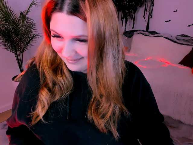 Milenafiery live cam on BongaCams