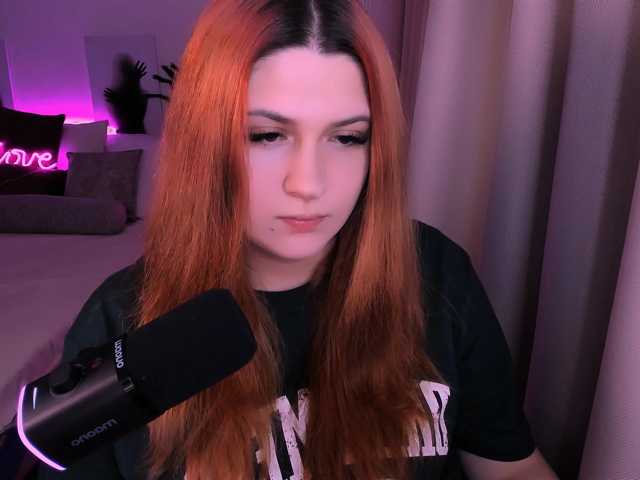 Milenafiery live cam on BongaCams