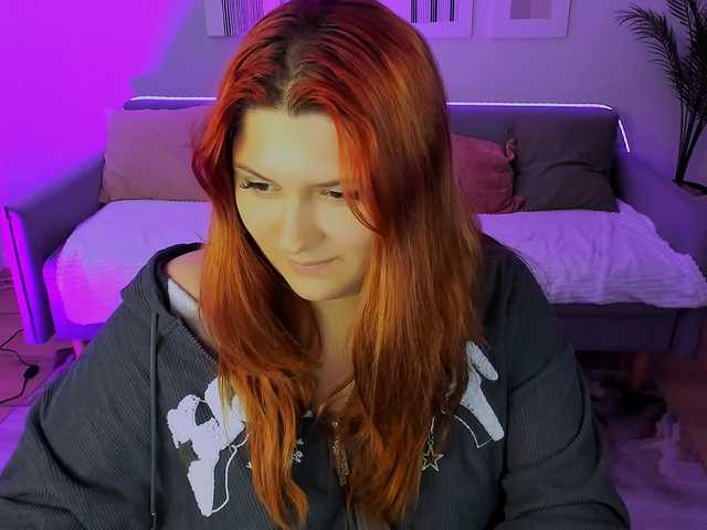 Milenafiery live cam on BongaCams