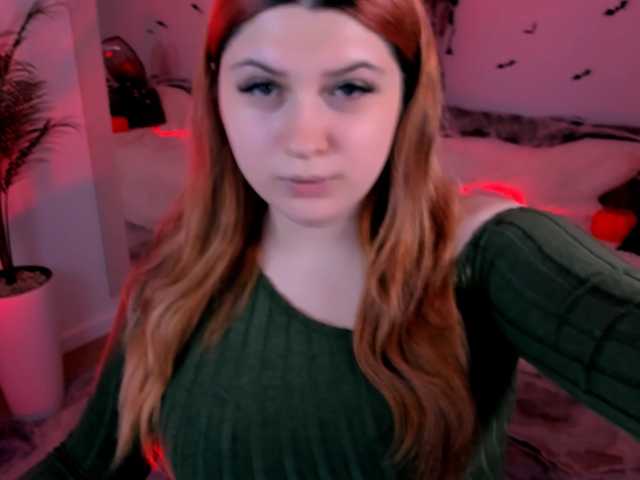 Milenafiery live cam on BongaCams