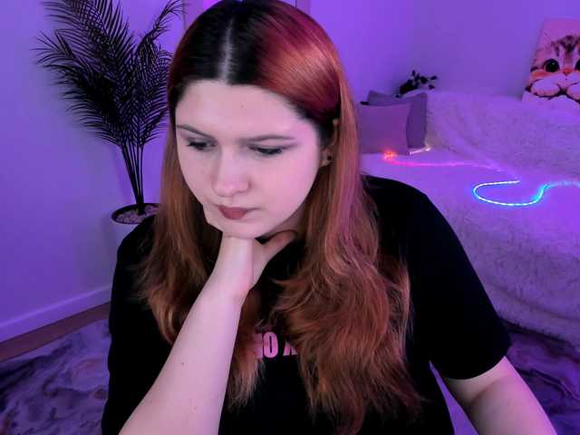 Milenafiery live cam on BongaCams