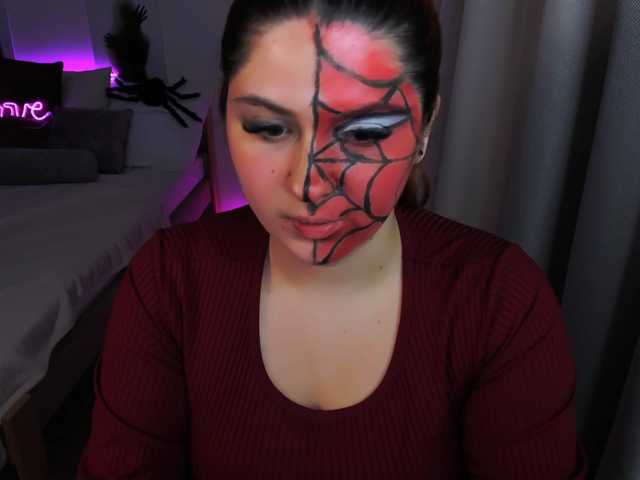 Milenafiery live cam on BongaCams