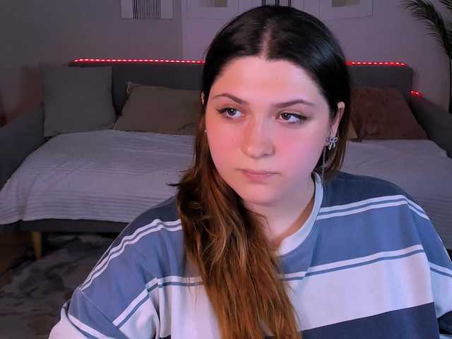 Milenafiery live cam on BongaCams