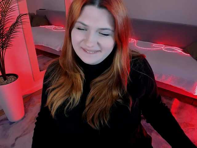 Milenafiery live cam preview