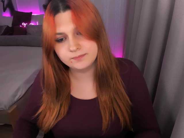 Milenafiery live cam on BongaCams