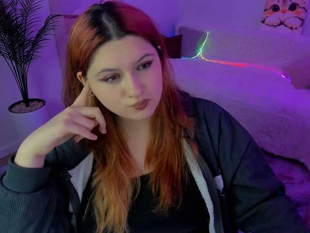Milenafiery live cam on BongaCams