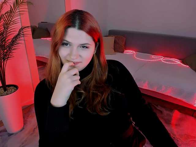 Milenafiery live cam on BongaCams