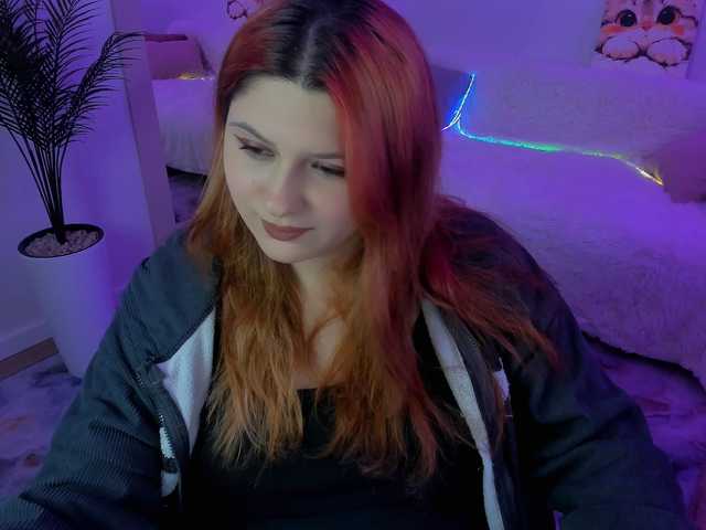Milenafiery live cam on BongaCams