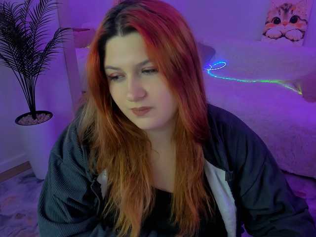 Milenafiery live cam on BongaCams
