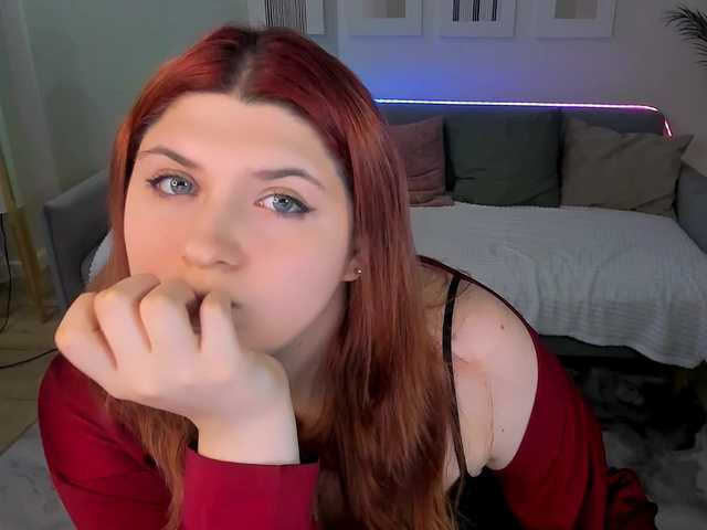 Milenafiery live cam on BongaCams