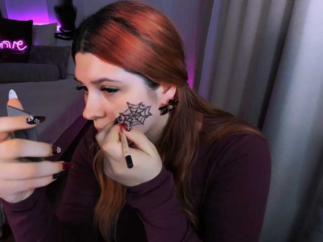 Milenafiery live cam on BongaCams