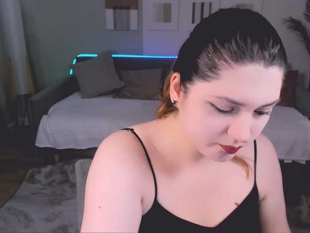 Milenafiery live cam on BongaCams