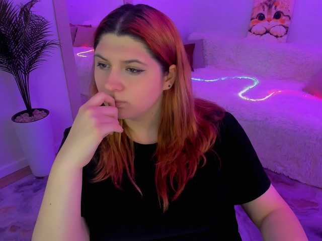 Milenafiery live cam on BongaCams