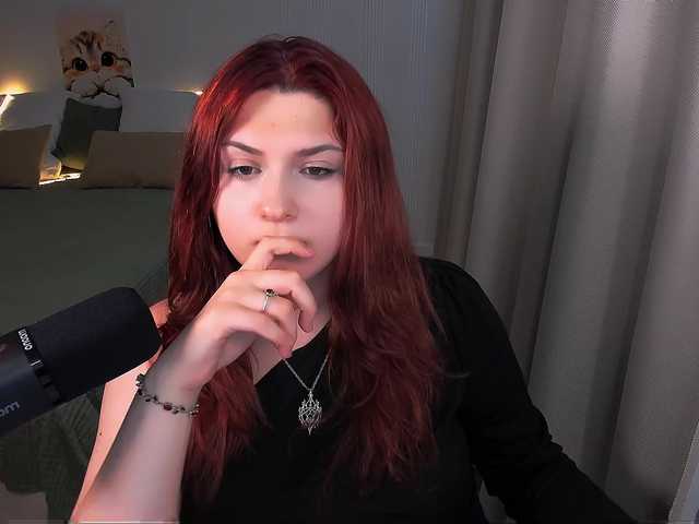 Milenafiery live cam on BongaCams
