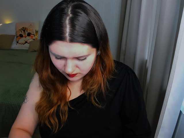 Milenafiery live webcam show