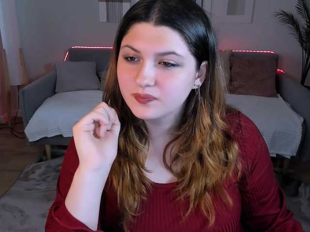 Milenafiery live cam on BongaCams