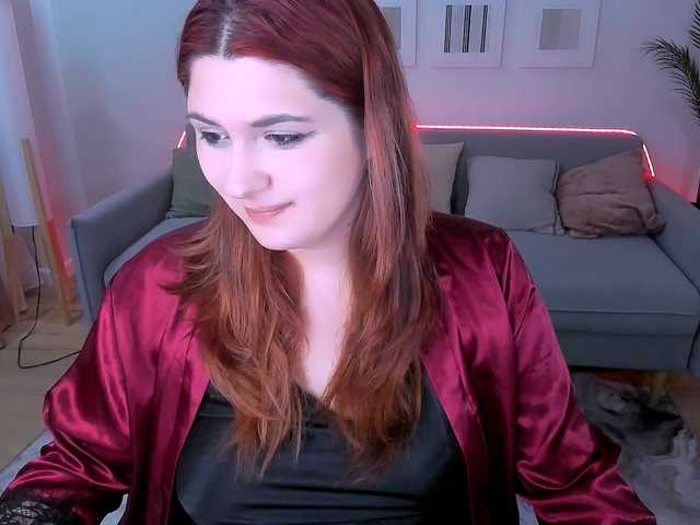Milenafiery live cam on BongaCams