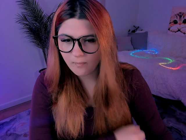 Milenafiery live cam on BongaCams