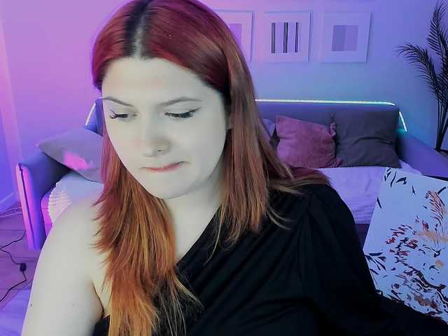 Milenafiery live cam on BongaCams