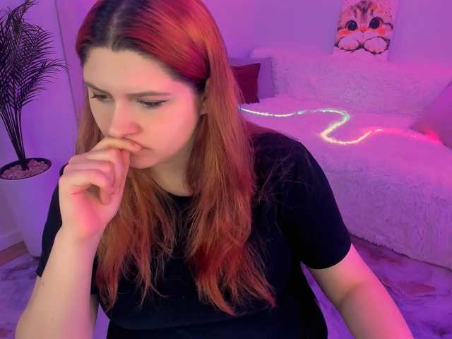 Milenafiery live cam on BongaCams