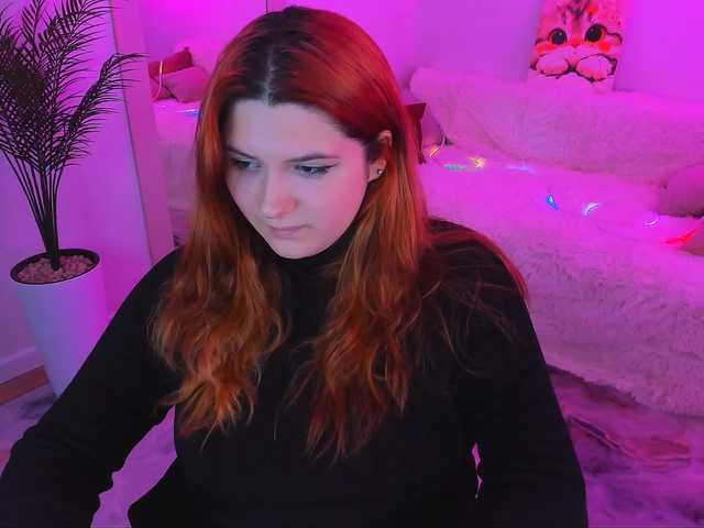 Milenafiery live cam on BongaCams