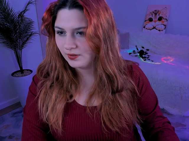 Milenafiery live cam on BongaCams