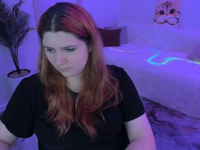 Milenafiery live cam on BongaCams