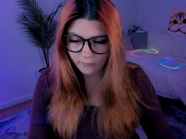 Milenafiery live cam on BongaCams